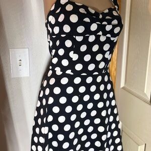 Black and White A-line Spaghetti Strap Dress for Cocktail